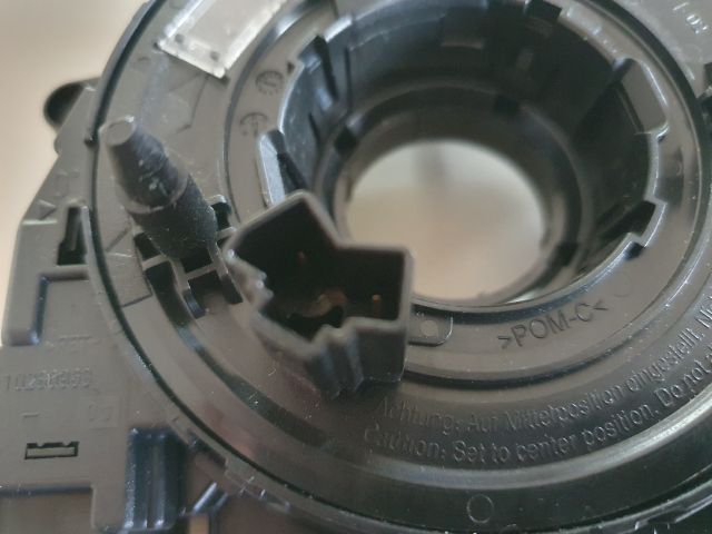 bontott SKODA OCTAVIA IV Multikormány Elektronika