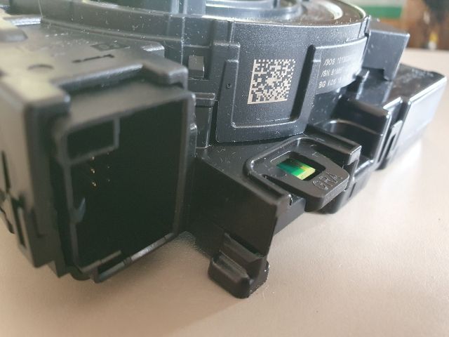 bontott SKODA OCTAVIA IV Multikormány Elektronika