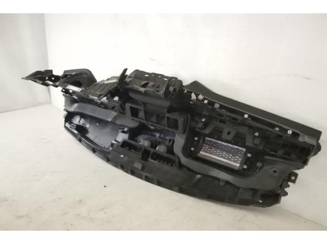 bontott SKODA OCTAVIA IV Műszerfal Héj