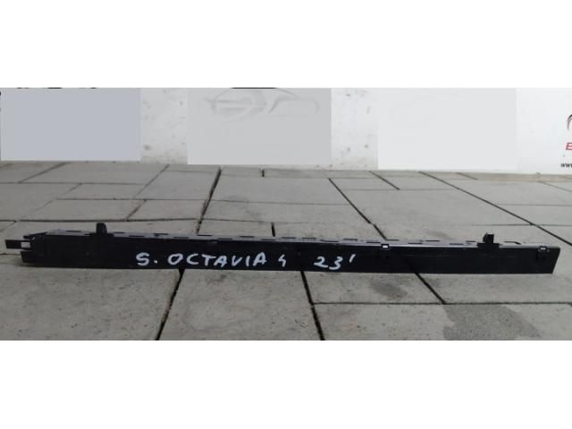 bontott SKODA OCTAVIA IV Pótféklámpa