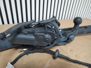 bontott SKODA OCTAVIA IV Vonóhorog