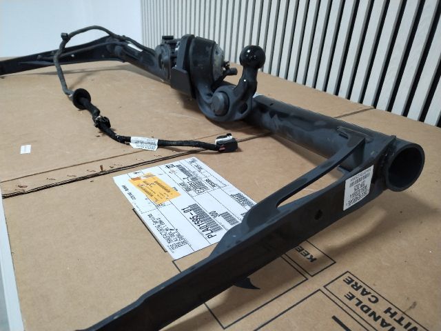 bontott SKODA OCTAVIA IV Vonóhorog