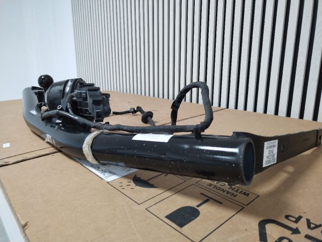 bontott SKODA OCTAVIA IV Vonóhorog