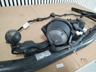 bontott SKODA OCTAVIA IV Vonóhorog