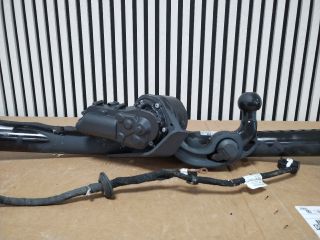 bontott SKODA OCTAVIA IV Vonóhorog