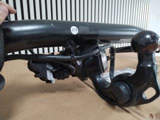 bontott SKODA OCTAVIA IV Vonóhorog