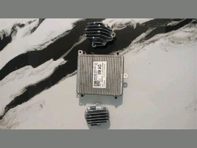 bontott SKODA OCTAVIA IV Xenon Trafó