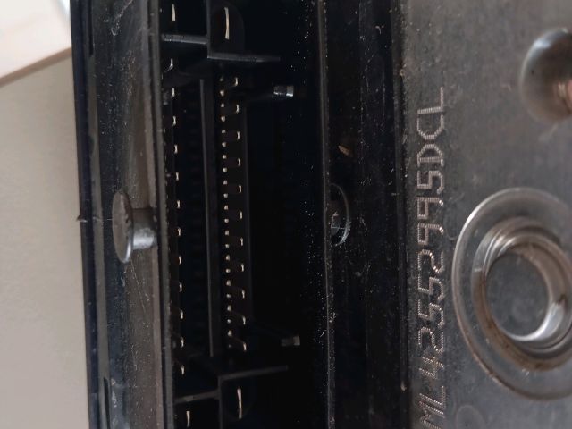 bontott SKODA RAPID ABS Kocka