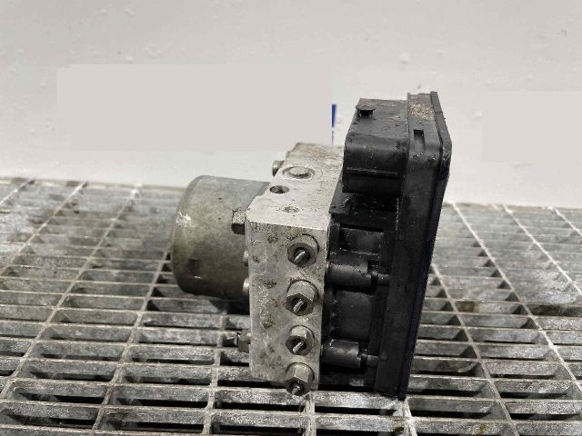 bontott SKODA RAPID ABS Kocka