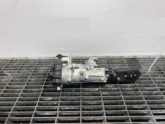 bontott SKODA RAPID Gyújtáskapcsoló