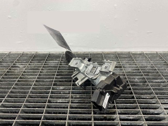 bontott SKODA RAPID Gyújtáskapcsoló