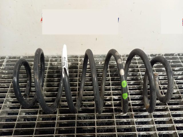 bontott SKODA RAPID Hátsó Rugó