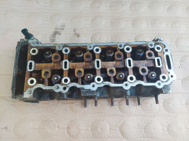 bontott SKODA RAPID Hengerfej