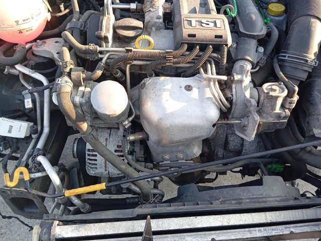 bontott SKODA RAPID Komplett Motor (Segédberendezésekkel)