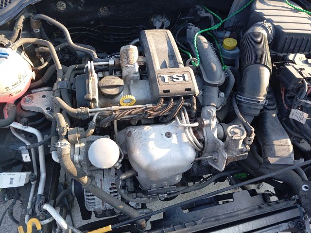 bontott SKODA RAPID Komplett Motor (Segédberendezésekkel)