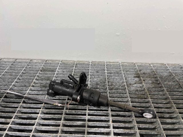 bontott SKODA RAPID Kuplung Munkahenger