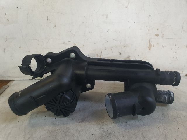 bontott SKODA RAPID Termosztátház