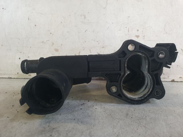 bontott SKODA RAPID Termosztátház