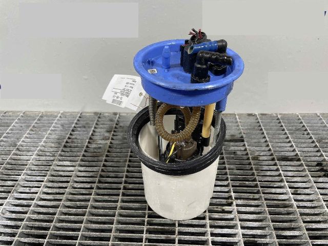 bontott SKODA RAPID Üzemanyag Szivattyú