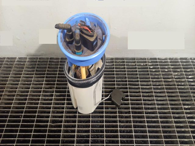 bontott SKODA RAPID Üzemanyag Szivattyú