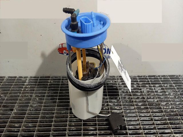 bontott SKODA RAPID Üzemanyag Szivattyú