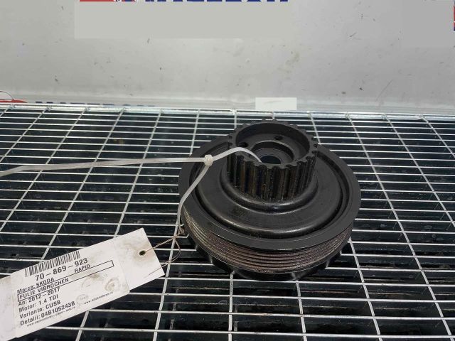 bontott SKODA RAPID Főtengely Szíjtárcsa