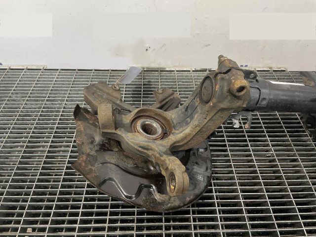 bontott SKODA RAPID Jobb első Csonkállvány