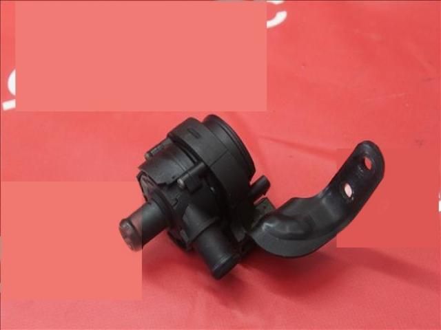 bontott SKODA RAPID Vízpumpa