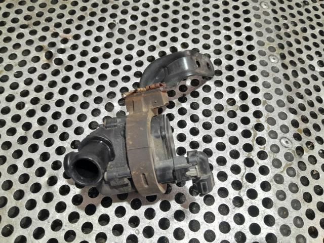 bontott SKODA RAPID Vízpumpa