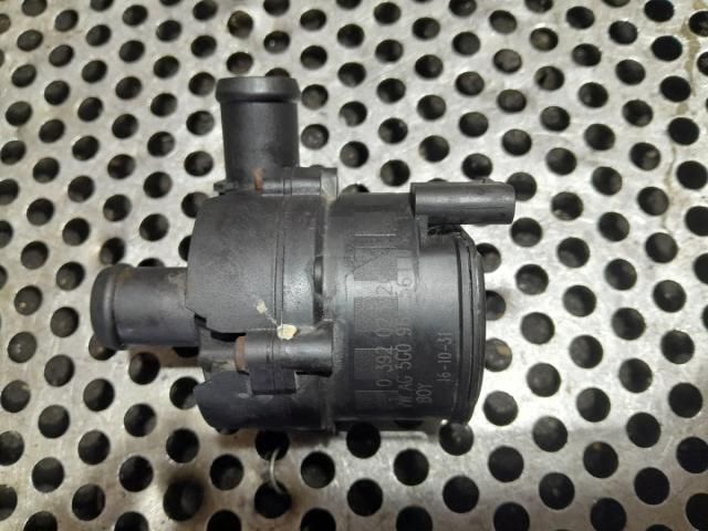 bontott SKODA RAPID Vízpumpa