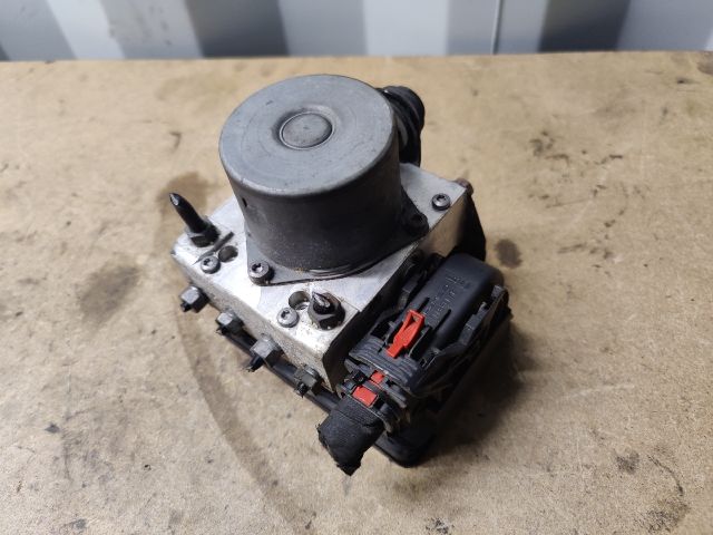 bontott SKODA RAPID ABS Kocka