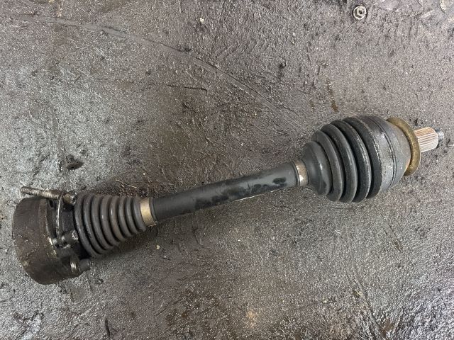 bontott SKODA RAPID Bal Féltengely