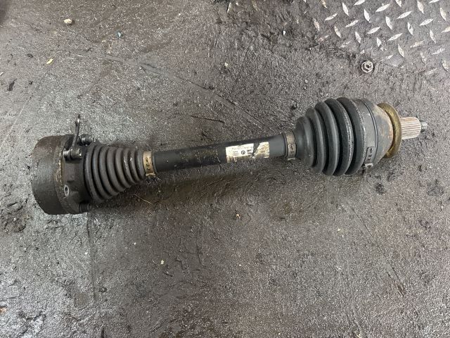 bontott SKODA RAPID Bal Féltengely