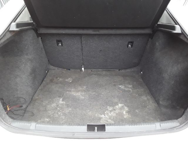 bontott SKODA RAPID Bal hátsó Féknyereg Munkahengerrel