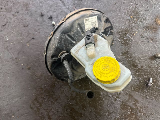 bontott SKODA RAPID Fékrásegítő