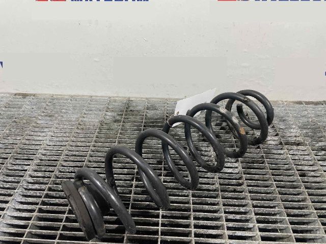 bontott SKODA RAPID Hátsó Rugó