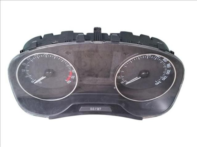 bontott SKODA RAPID Kilométeróra