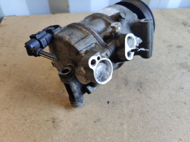 bontott SKODA RAPID Klímakompresszor