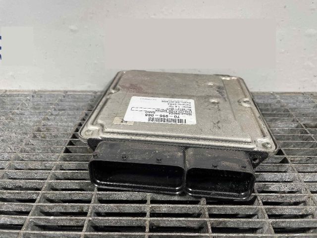 bontott SKODA RAPID Motorvezérlő