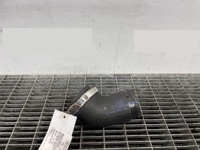 bontott SKODA RAPID Turbócső