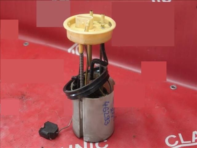 bontott SKODA RAPID Üzemanyag Szivattyú