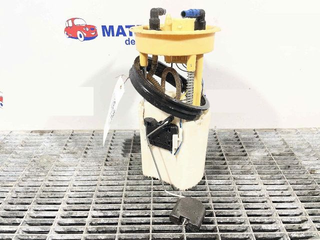 bontott SKODA RAPID Üzemanyag Szivattyú