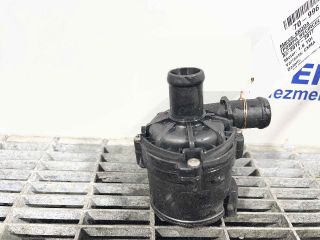 bontott SKODA RAPID Vízpumpa