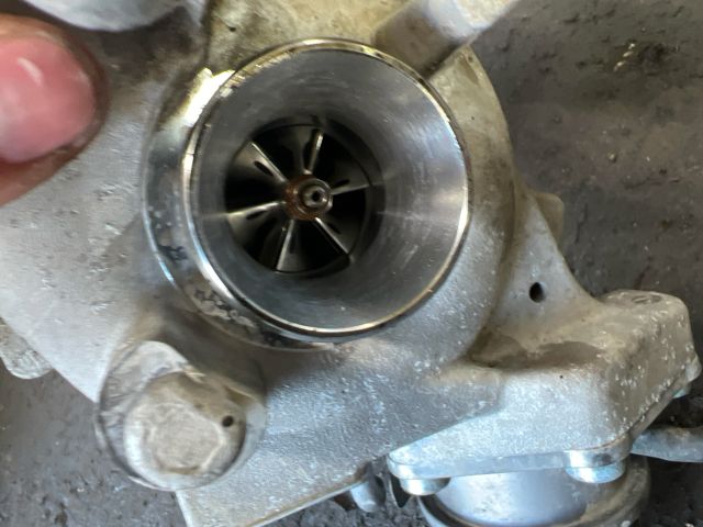 bontott SKODA RAPID Turbó