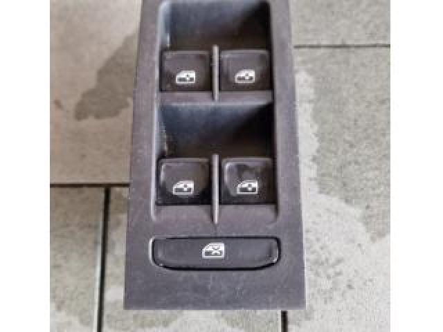 bontott SKODA RAPID Ablakemelő Kapcsoló Négyes / Kettes