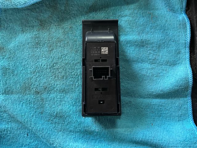 bontott SKODA RAPID Ablakemelő Kapcsoló Négyes / Kettes