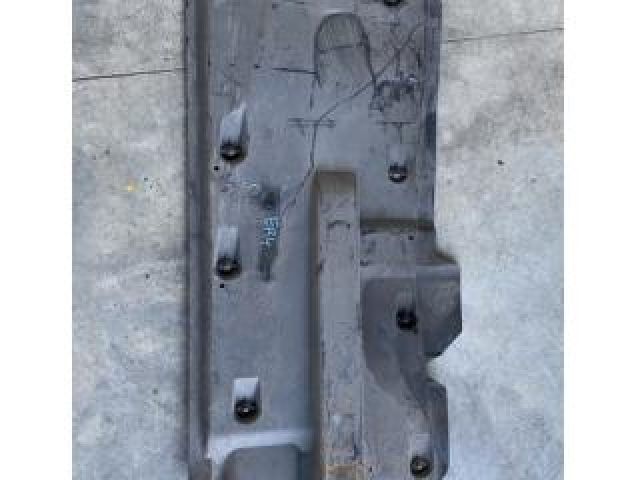 bontott SKODA RAPID Alsó Padlólemez Burkolat