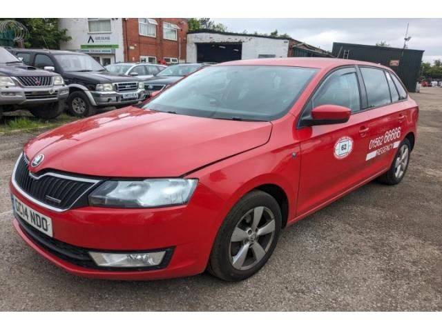 bontott SKODA RAPID Alsó Padlólemez Burkolat