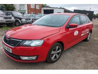 bontott SKODA RAPID Alsó Padlólemez Burkolat