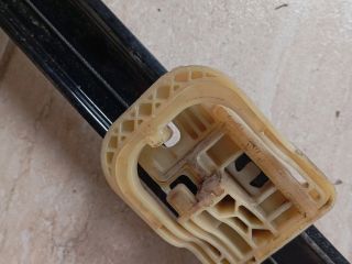 bontott SKODA RAPID Bal első Ablakemelő Szerkezet (Elektromos)